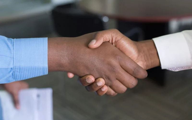 custom-retention-strategies-that-drive-loyalty